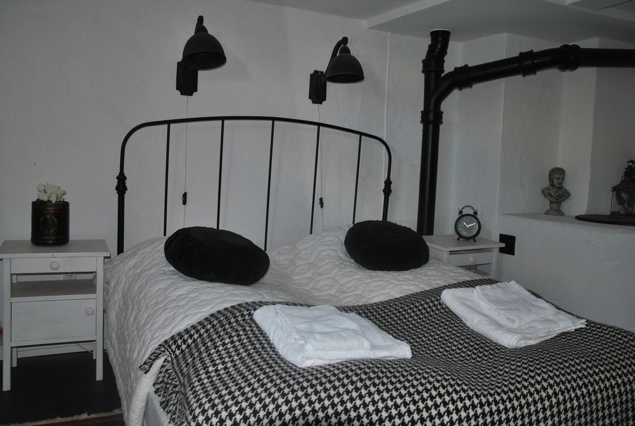 Dagmars Bed And Breakfast 모탈라 외부 사진